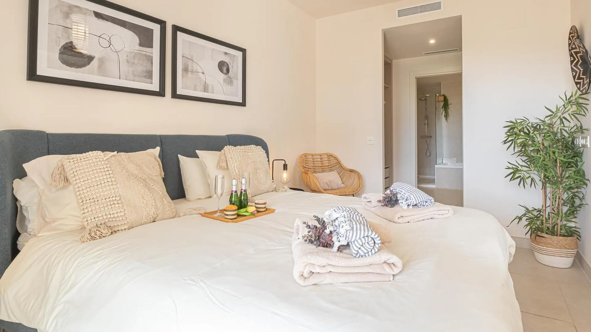 Luxury Jardinana Lotus 700M To Beach - Happy Rentals La Cala De Mijas Appartement